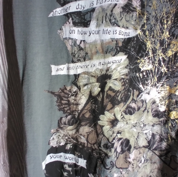 Thread midi dress - Picture 9 of 10